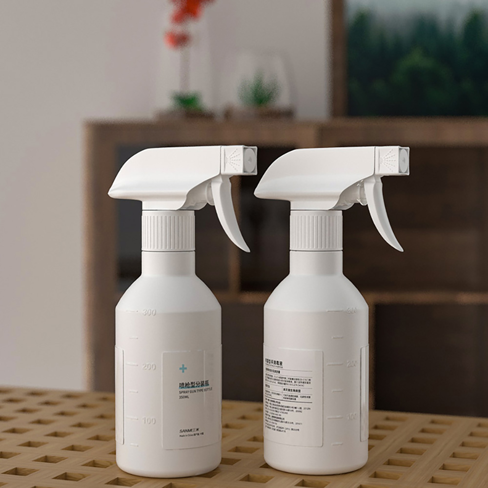 spray bottle