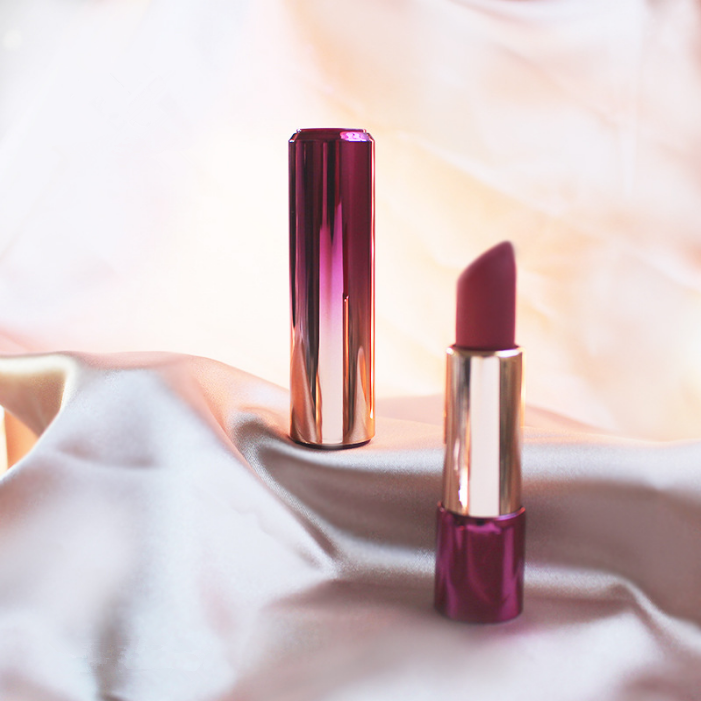lipstick tube