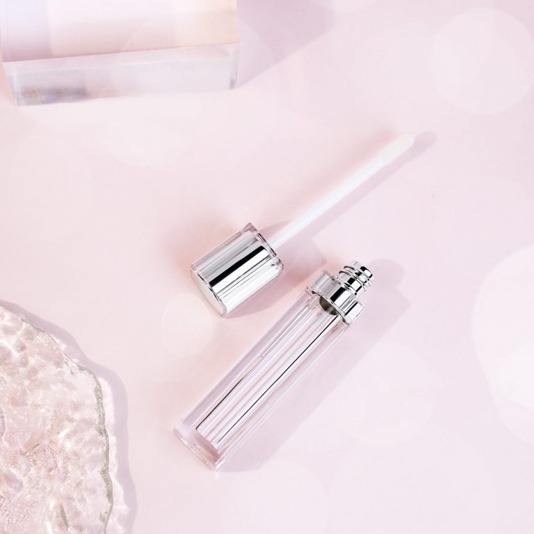 Lip gloss tube
