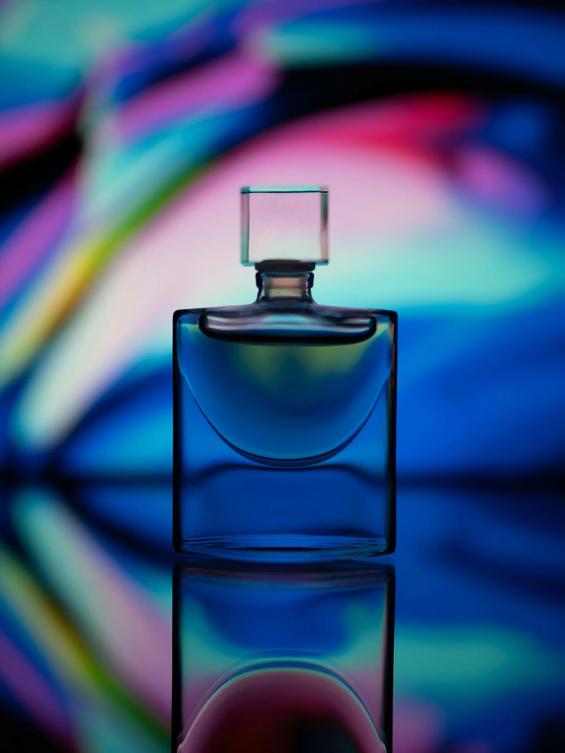 How to Find Perfume by Bottle Shape