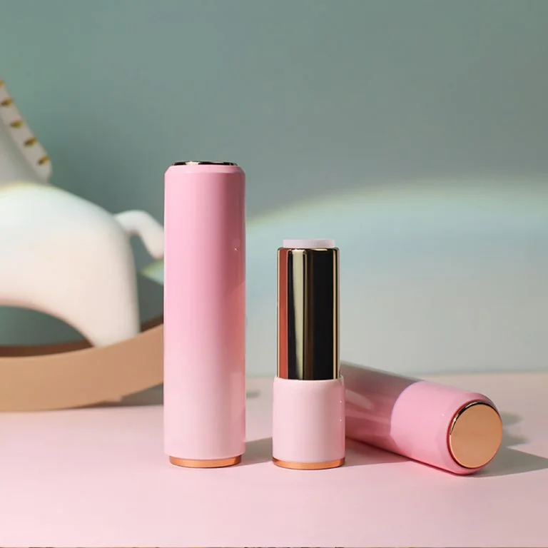What Makes Cosmetic Packaging Functional and Stylish for Lipsticks