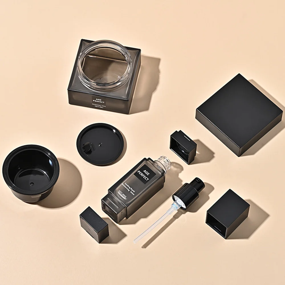 The 80ml Square Shape Glass Bottle for Cosmetic Packaging