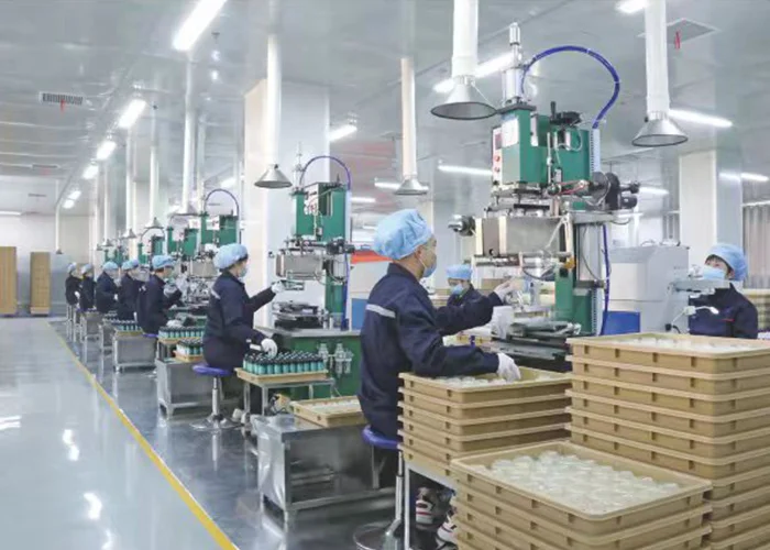custom-cosmetic-packaging-manufacturing-line